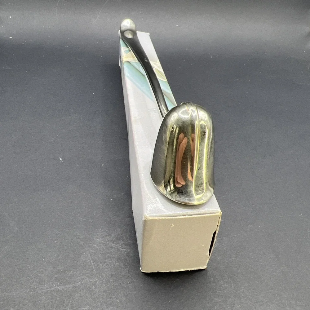 Oneida‎ Silversmiths Candle Snuffer Silver Plate 9.75